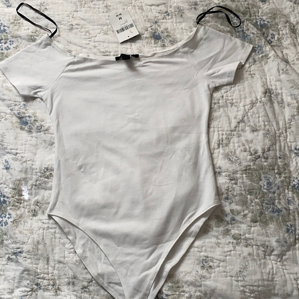 White forever 21 bodysuit! Off the shoulder and never worn!